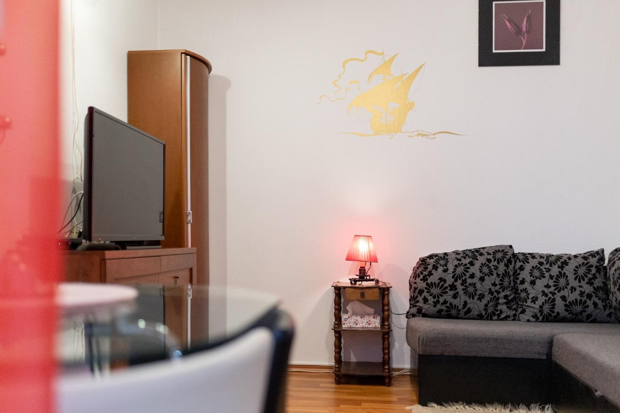 Galerius Apartmanok By Bltn Siófok Eksteriør bilde
